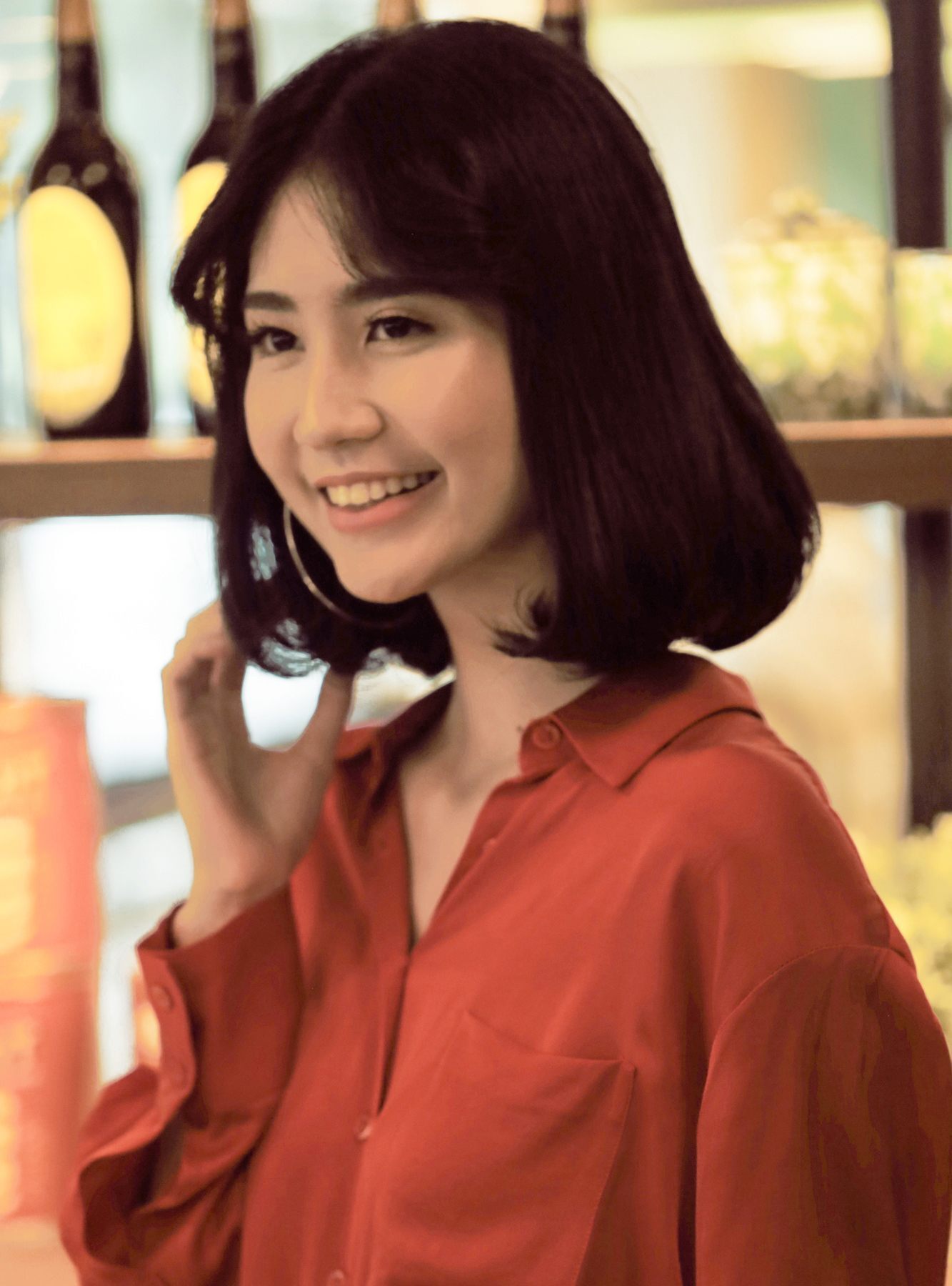 ผมบ๊อบประบ่าดัดปลายงุ้ม C Curl (Credit: Natasha Estelle)