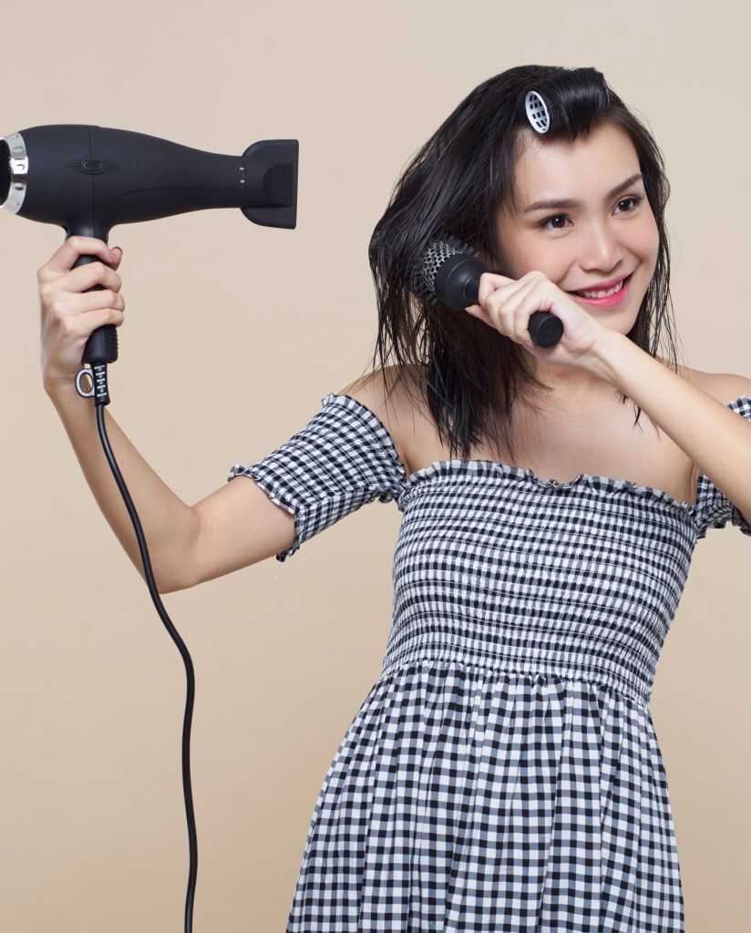 วิธีไดร์หน้าม้าตรง