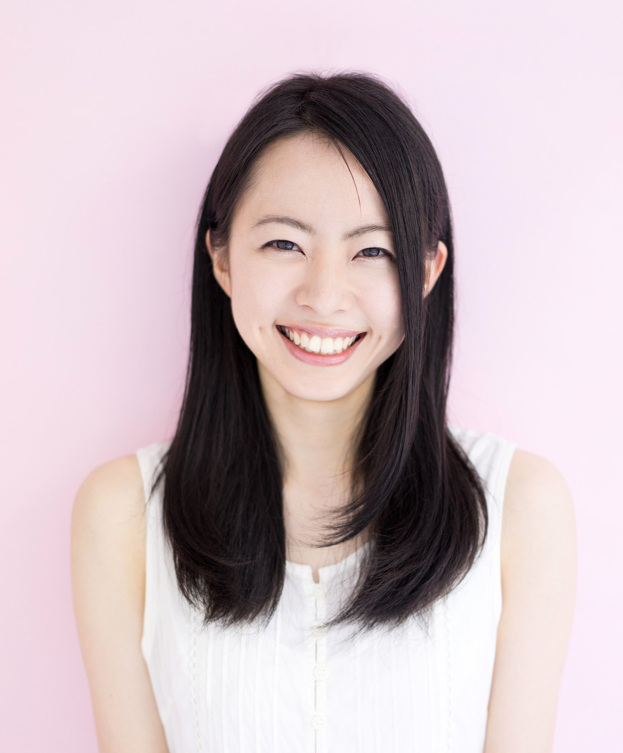 ทรงผมตรงสไลด์ปลาย (Credit : Shutterstock)