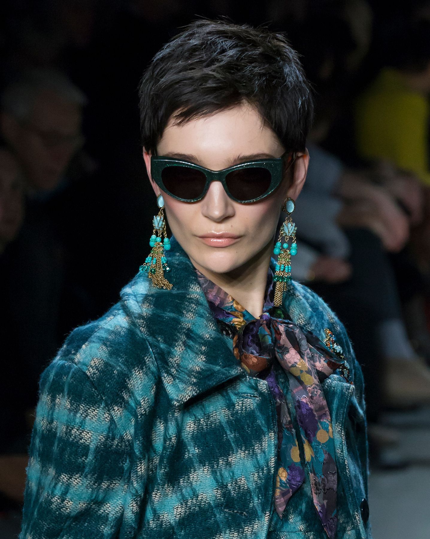 ตัดผมทรงไหนดี? ให้สวยทันยุค เปลี่ยนลุคโดยไม่หลุดเทรนด์