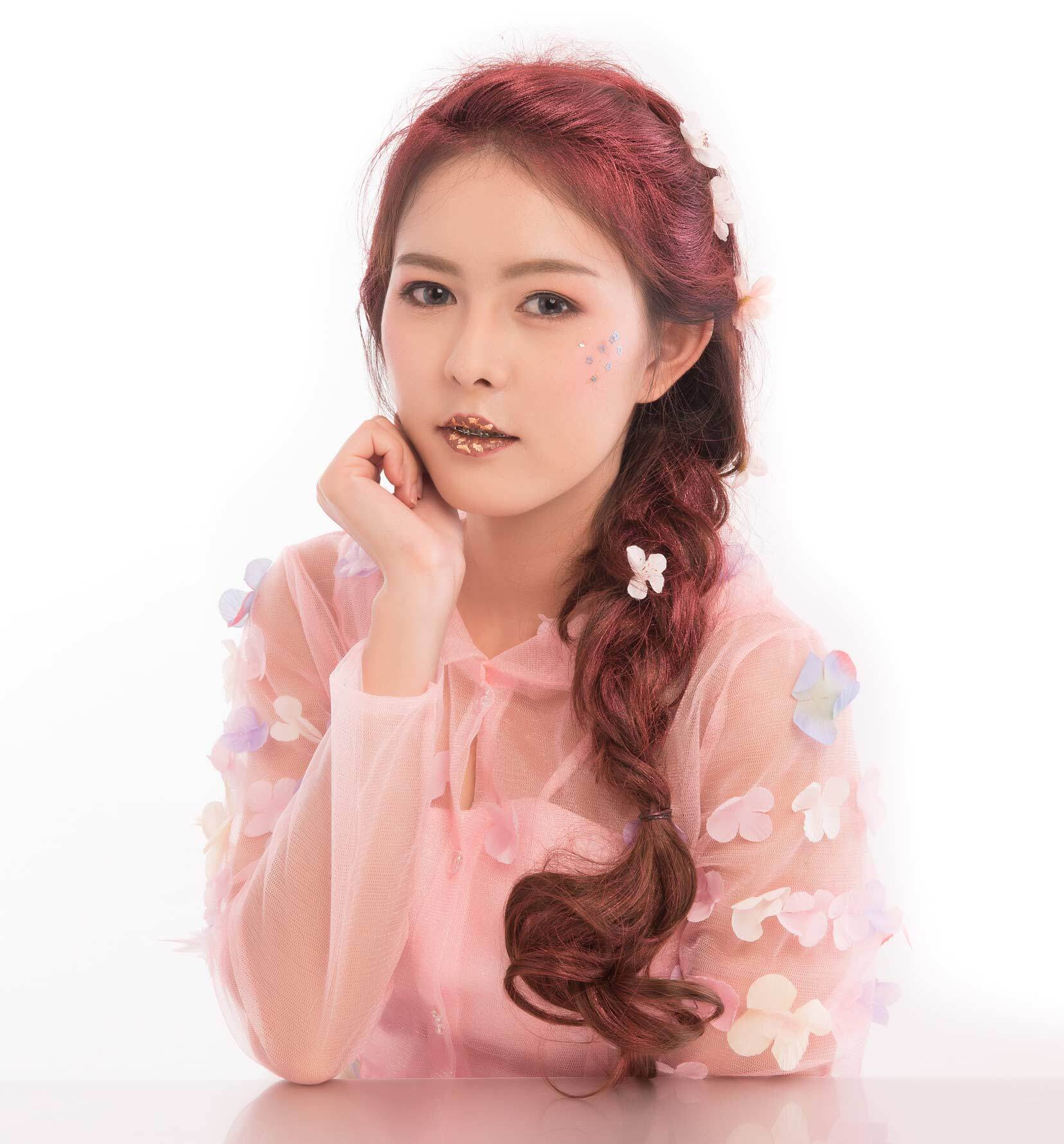 สีไวน์แดง (Credit: Shutterstock)