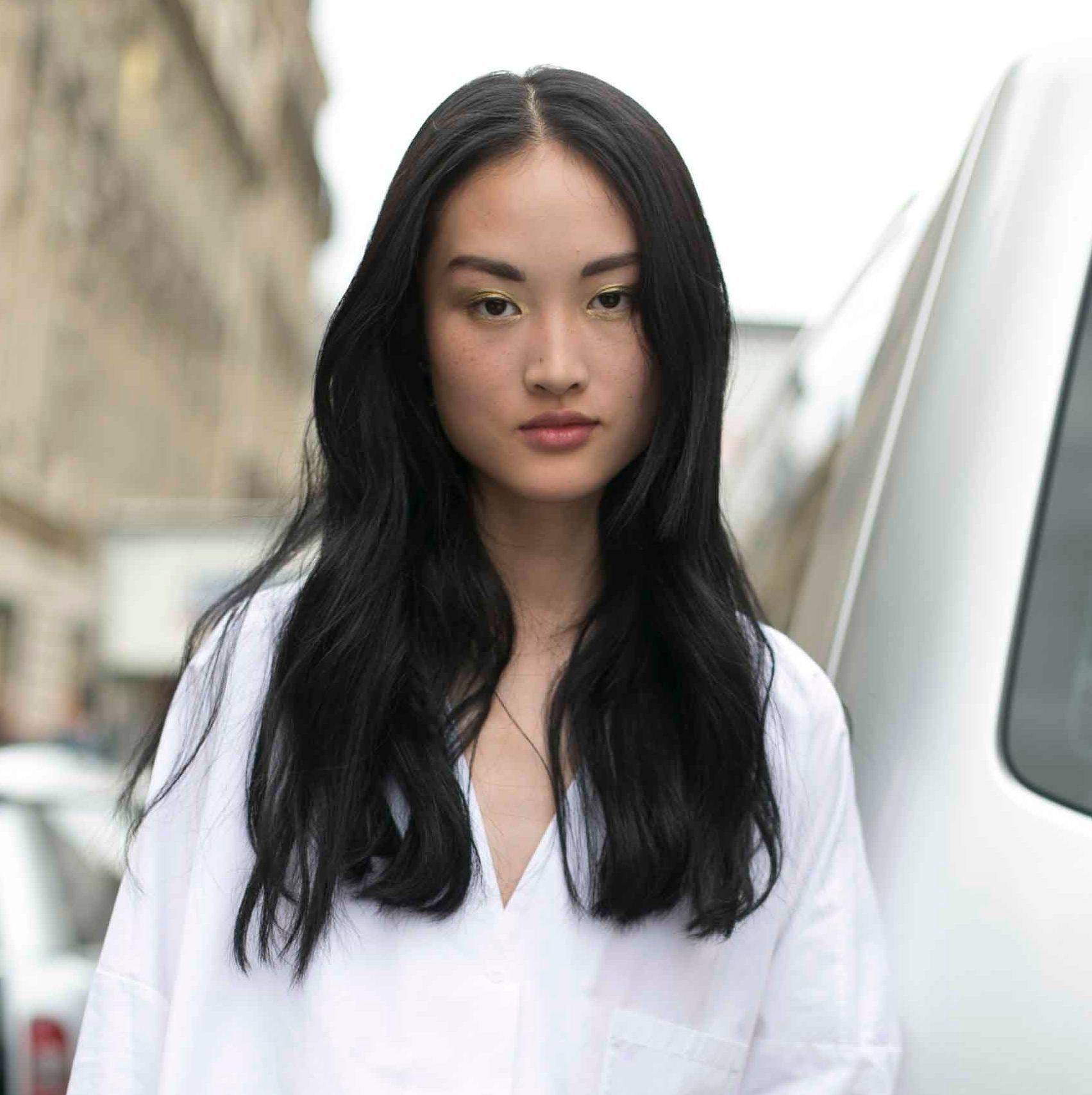 30 สไตล์ทรงผมยาวดัดลอน ที่ทำเมื่อไหร่ก็สวยได้ไม่หลุดเทรนด์