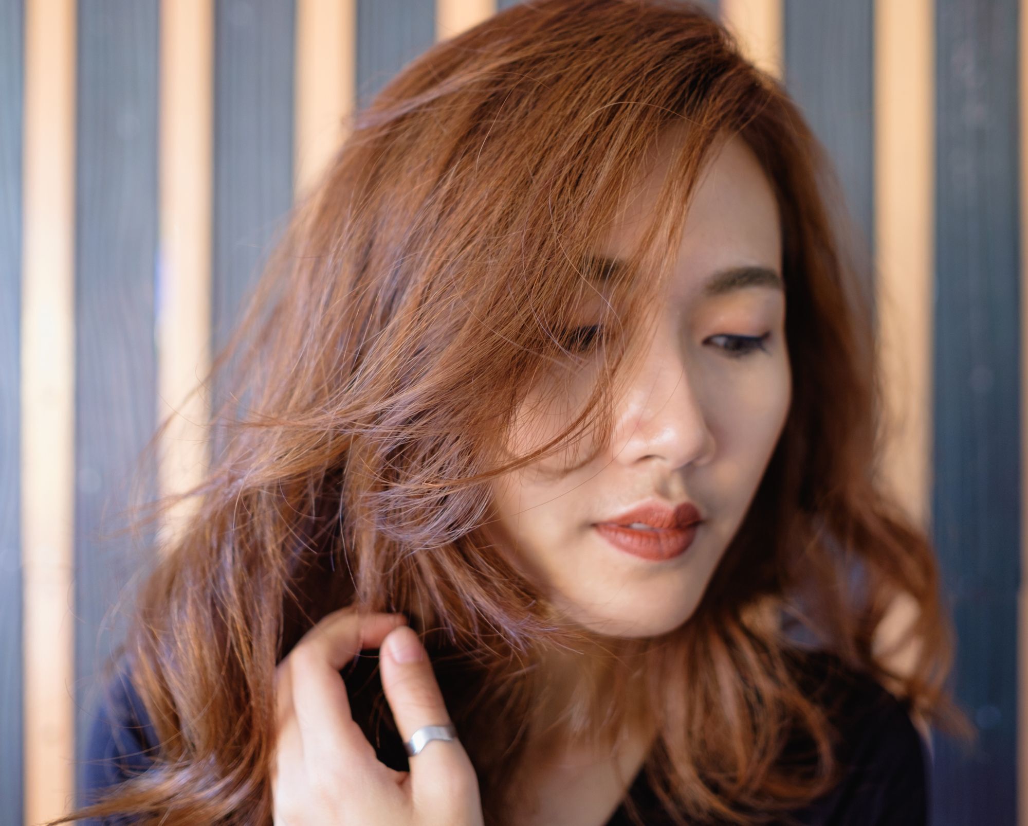 30 สไตล์ทรงผมยาวดัดลอน ที่ทำเมื่อไหร่ก็สวยได้ไม่หลุดเทรนด์