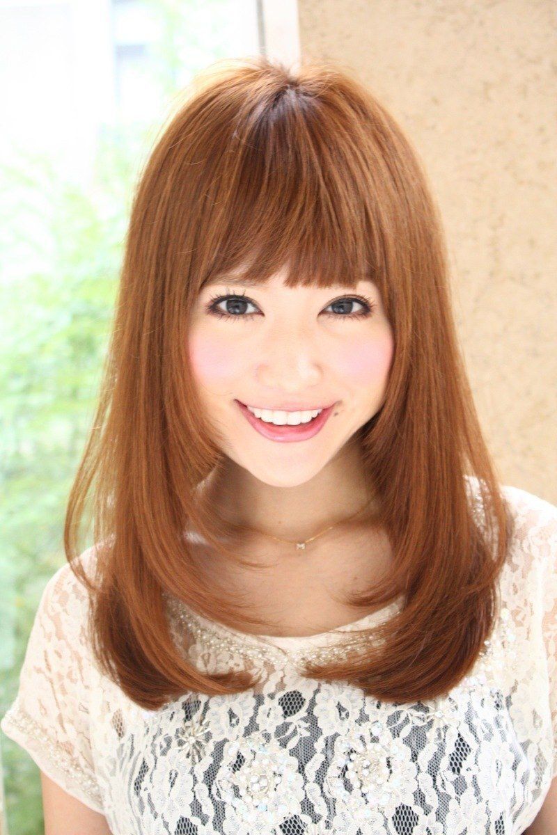 ไอเดียทำสีผมน้ำตาลซินนาม่อน เฉดน้ำตาลฟุ้งๆ ให้ความรู้สึกสวยเป็นธรรมชาติ