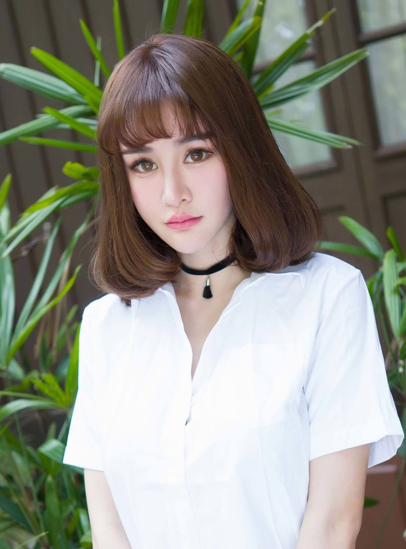 ผู้หญิง เอเชีย ไว้ผมยาวประบ่า ผมสั้นประบ่า หน้าม้าซีทรู