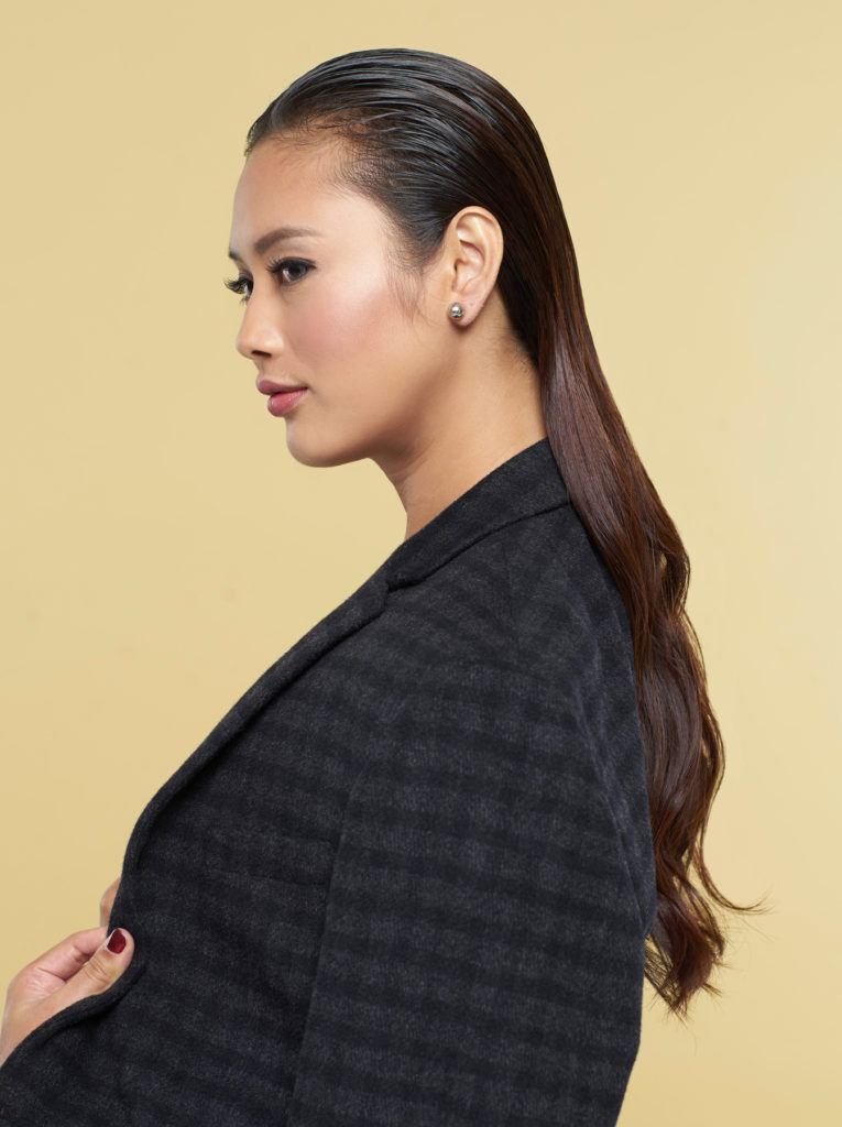 ทรงผมเว็ทลุค Wet look ทรงผมหวีเสยผู้หญิง ผมยาว ทรงผมออกงาน