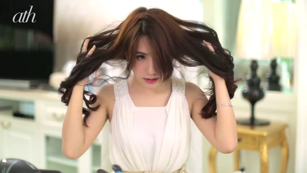 ทรงผมไปงานแต่ง