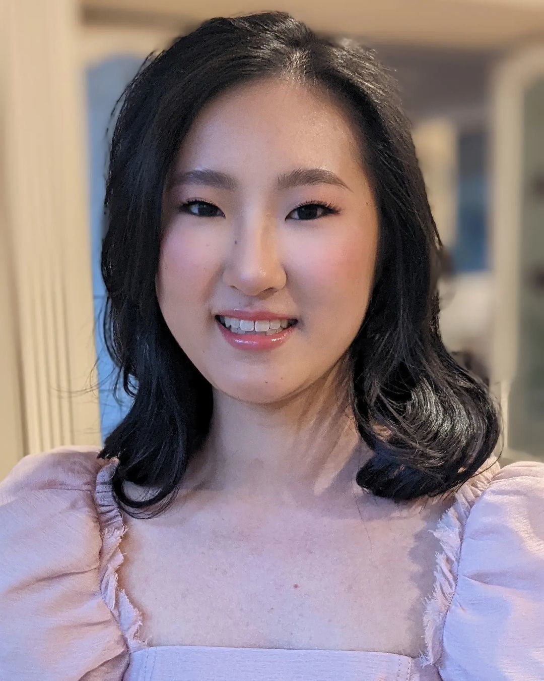 (Credit: Instagram/@hollyhehmua)