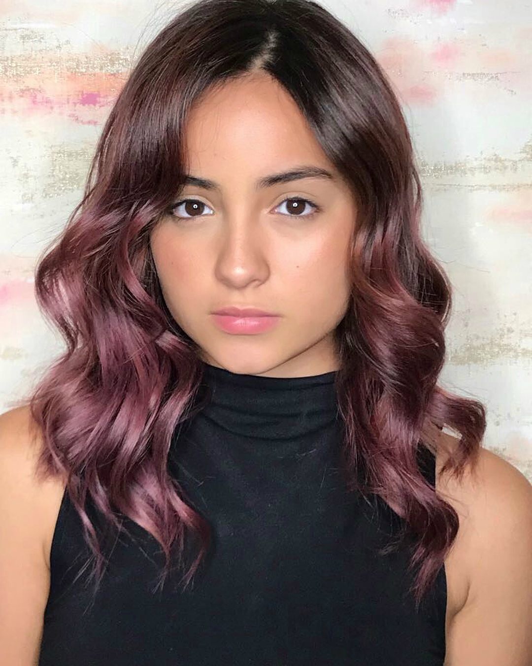 (Credit: instagram/@avivasalonlpz)