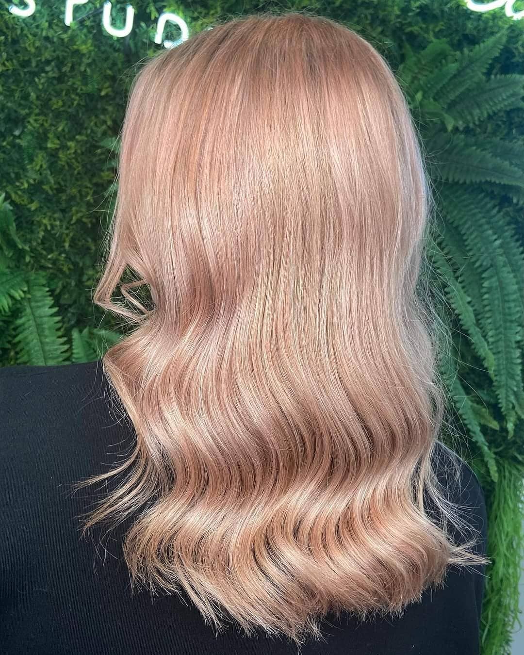 44 สีผมโรสโกลด์ และสีผมทูโทรชมพู สีหวานปนเท่ เก๋ไก๋ไม่เหมือนใคร