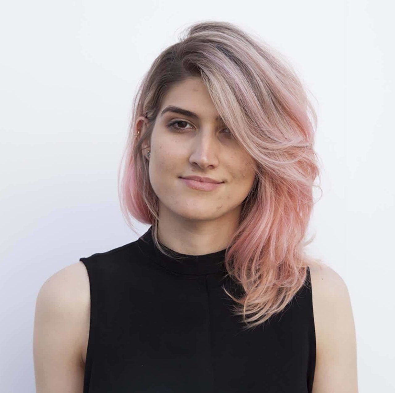 โรสโกลด์แพลตินั่ม (Credit: Dvora)