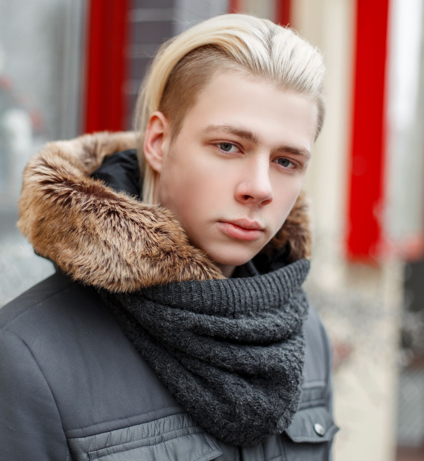 ทรง Slick back (Credit: Rex by Shutterstock)