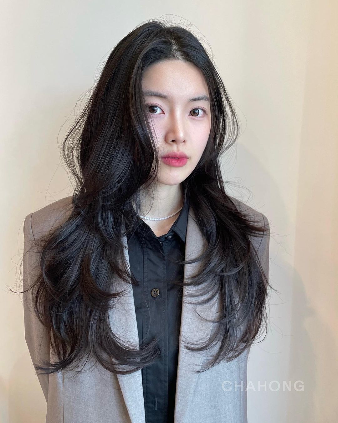 ผู้หญิงเอเชียไว้ผมยาว เทรนด์ ทรงผมผู้หญิง 2024
