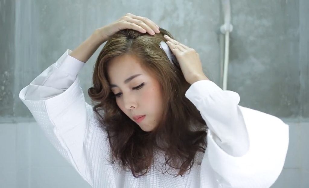 วิธีสางผมหลังออกงาน