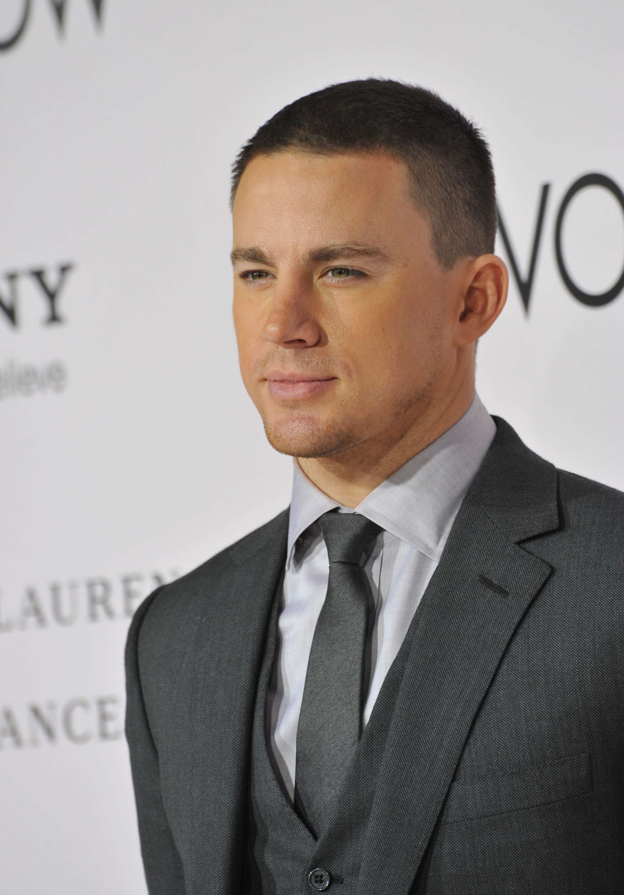 แชนนิ่ง ทาทั่ม ไว้ผมทรง Buzz Cut เทรนด์ทรงผม 2019