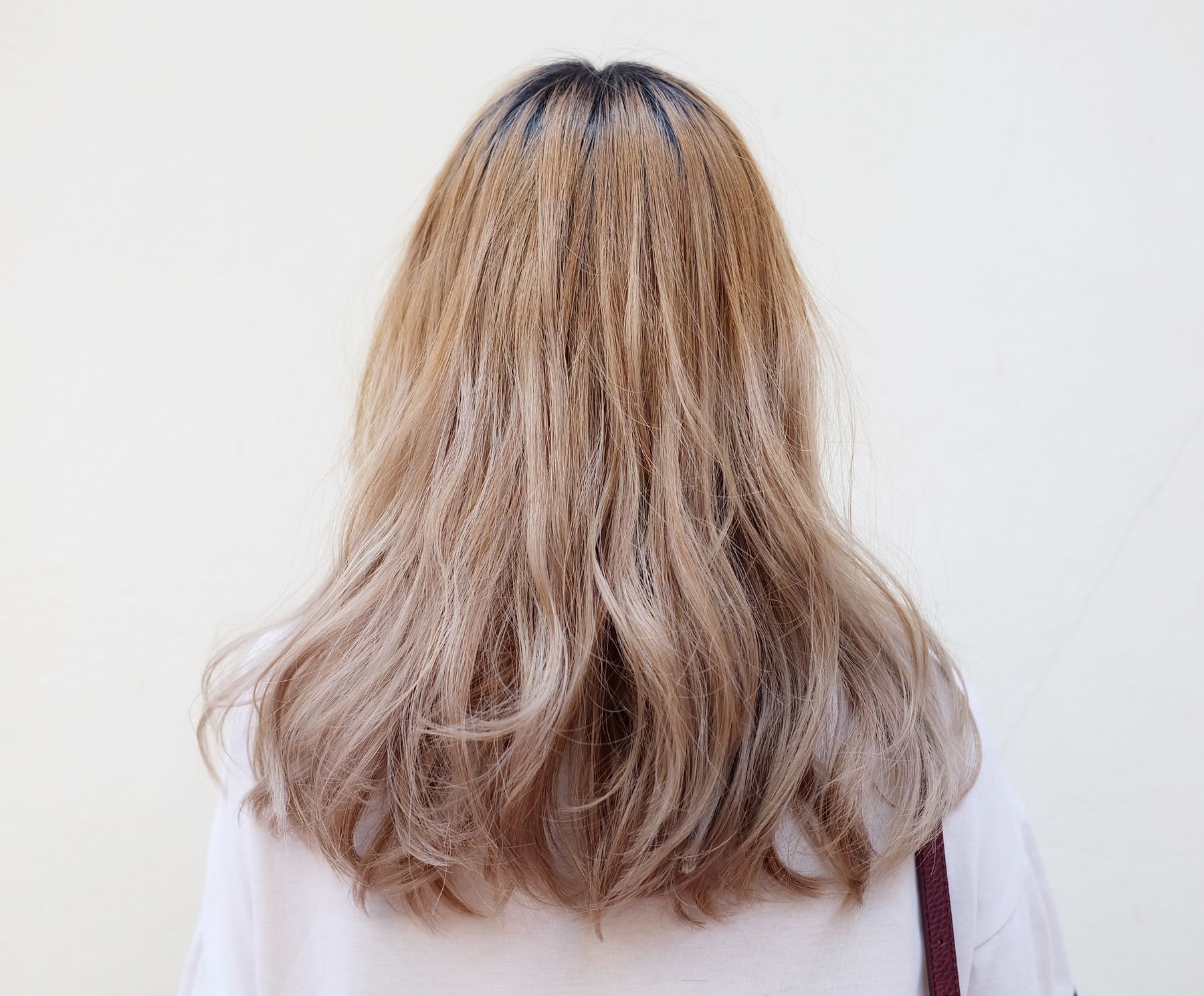 สีผมน้ำตาลเทา (Ash brown) สีผมสวยอินเทรนด์ ที่สาวๆ ไม่ควรพลาด