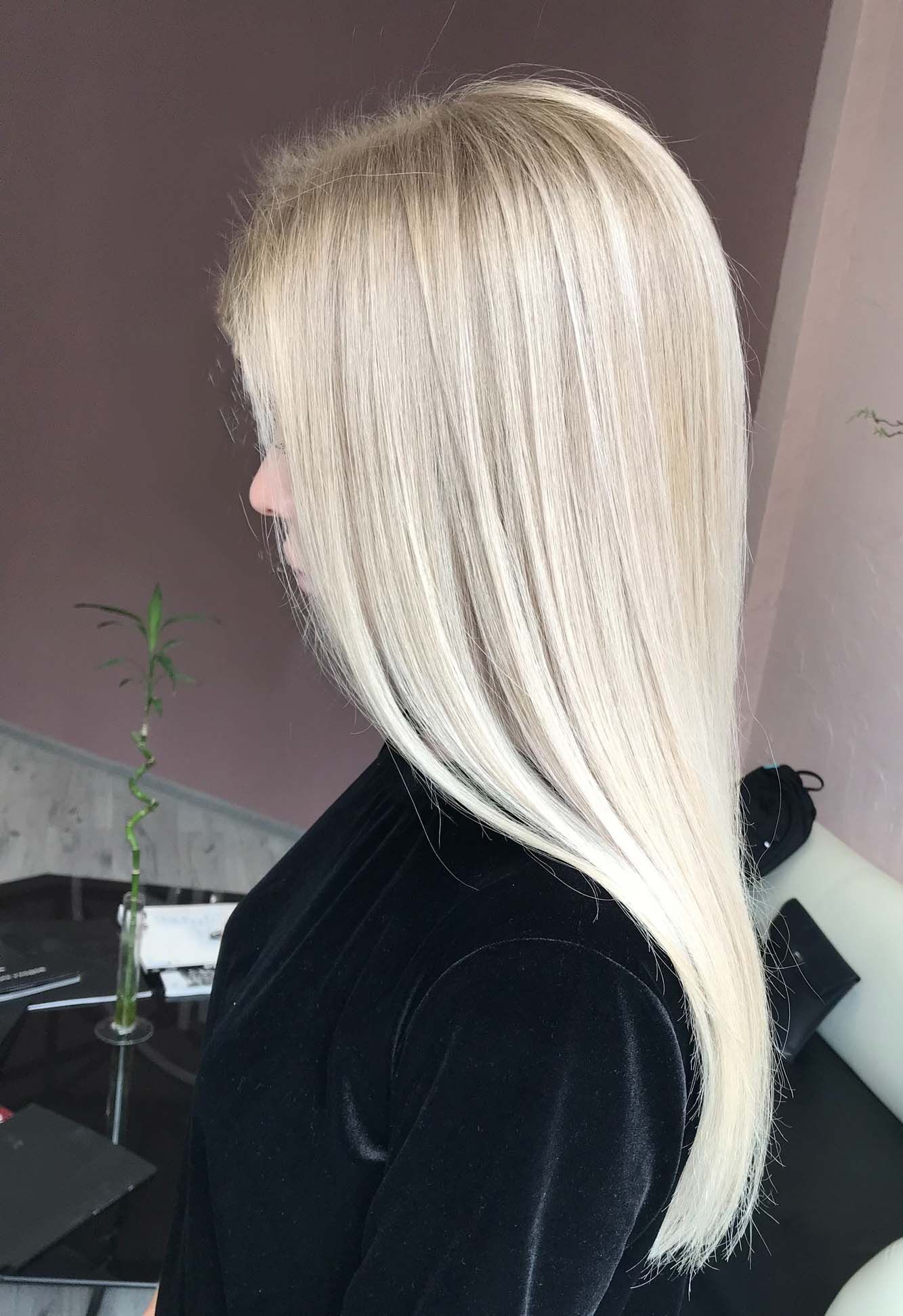 ผมสีแพลตตินั่มบลอนด์ (Credit: Rex by Shutterstock)