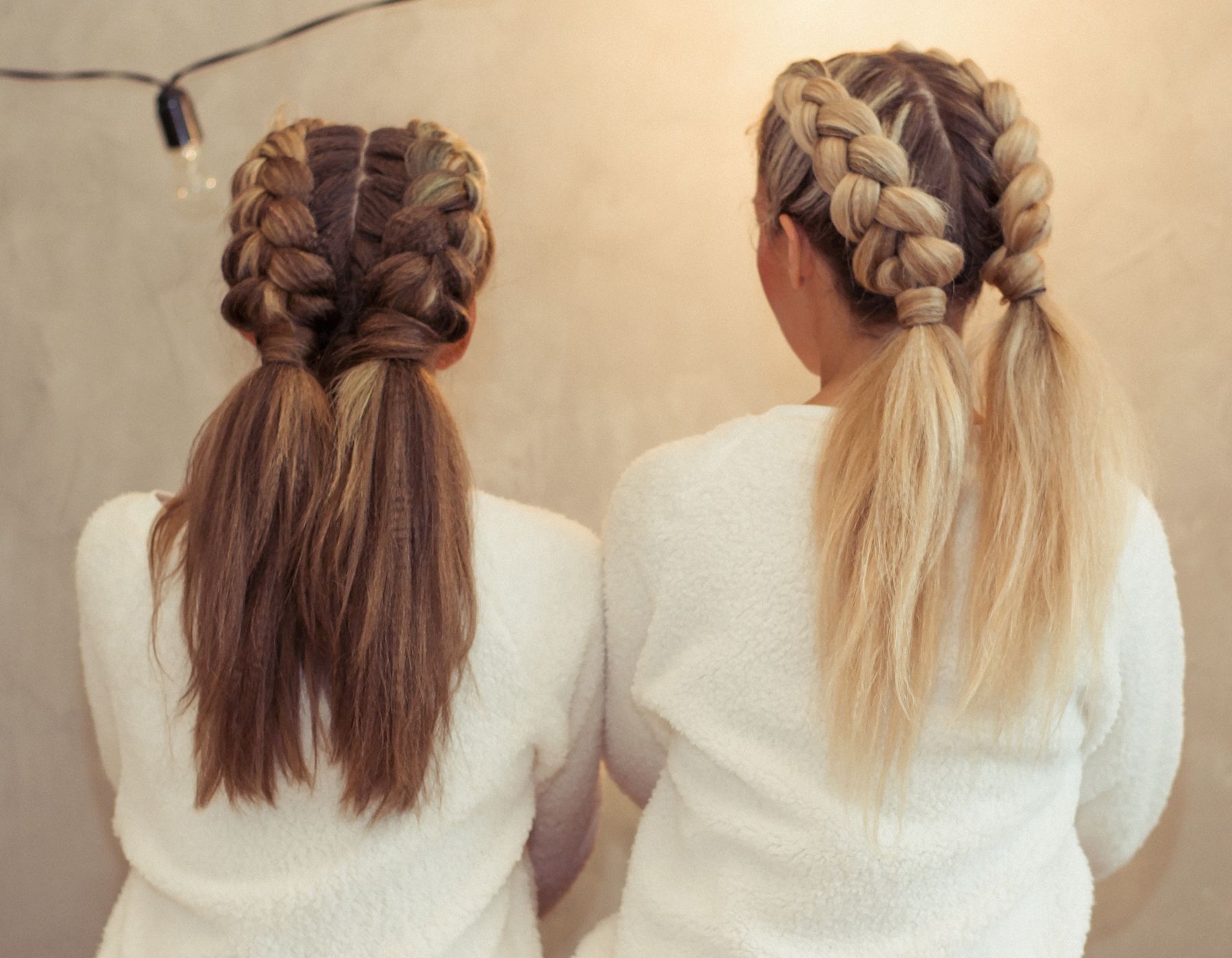 ทรงผมเปียสองข้าง