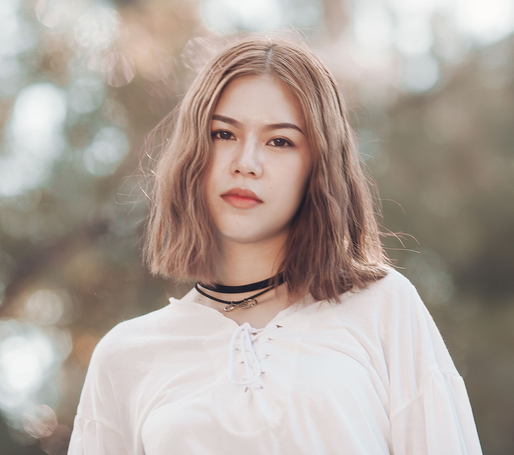 ทรงผมโบฮีเมียนสำหรับสาวผมสั้น (Credit : Shutterstock)