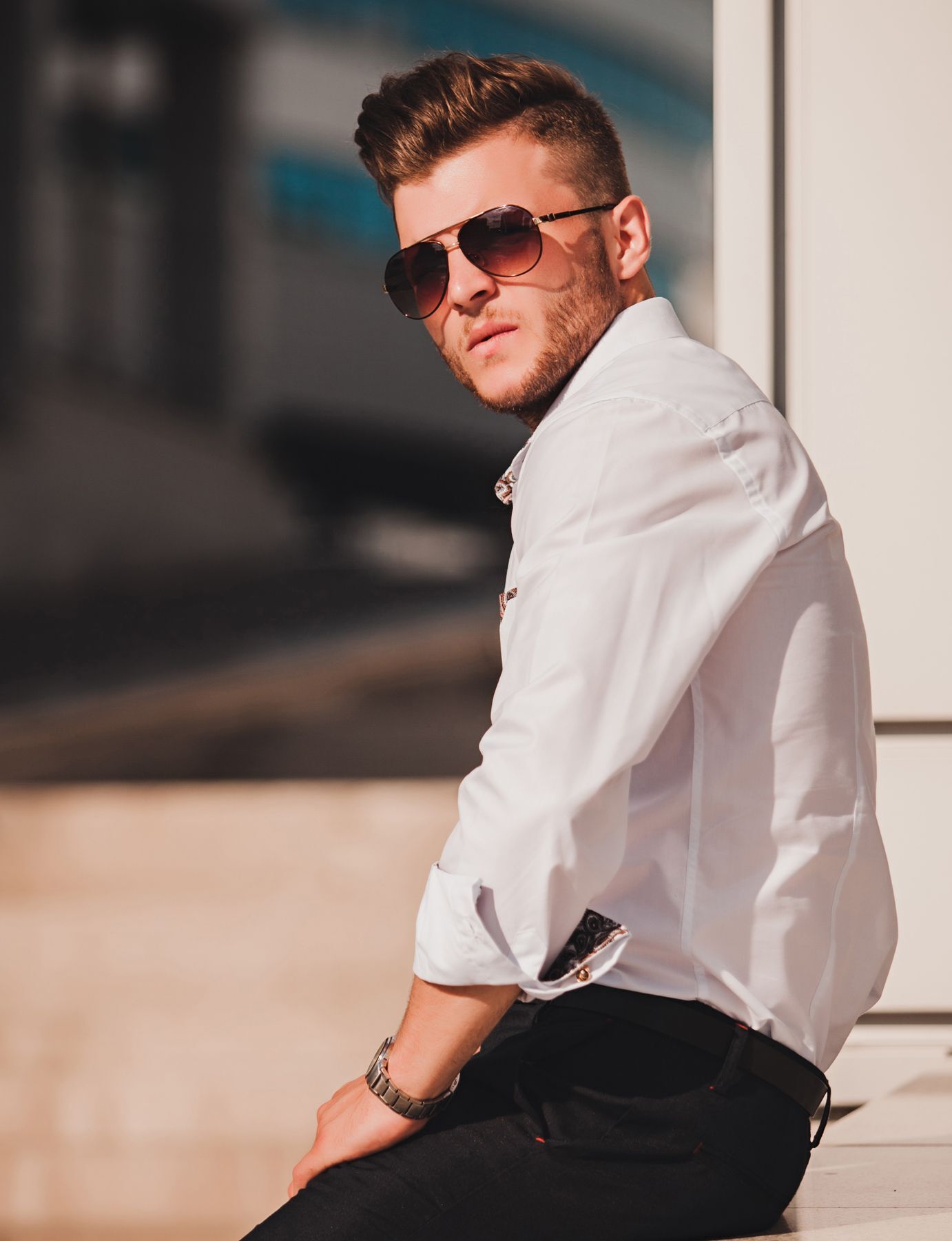 ทรงผมชายสไตล์เท็ดดี้บอย (Credit: Shutterstock)