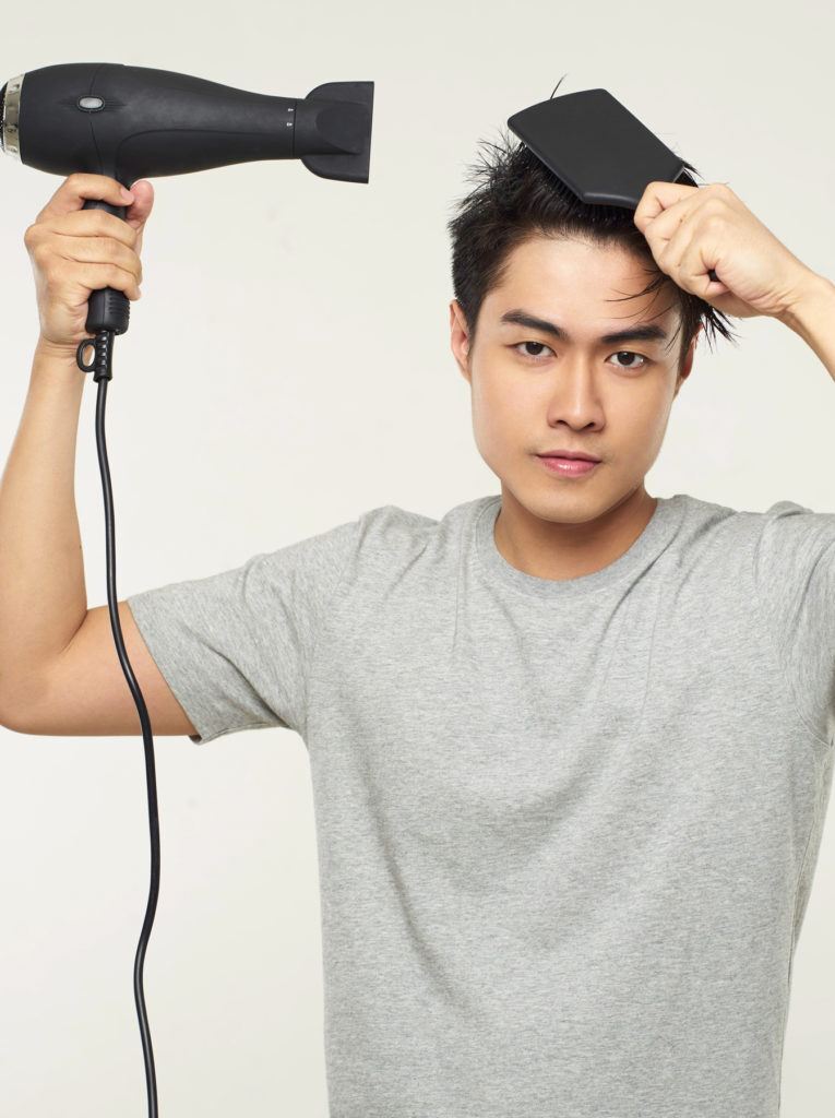 ไดร์ผมเซ็ตผมแสกข้าง