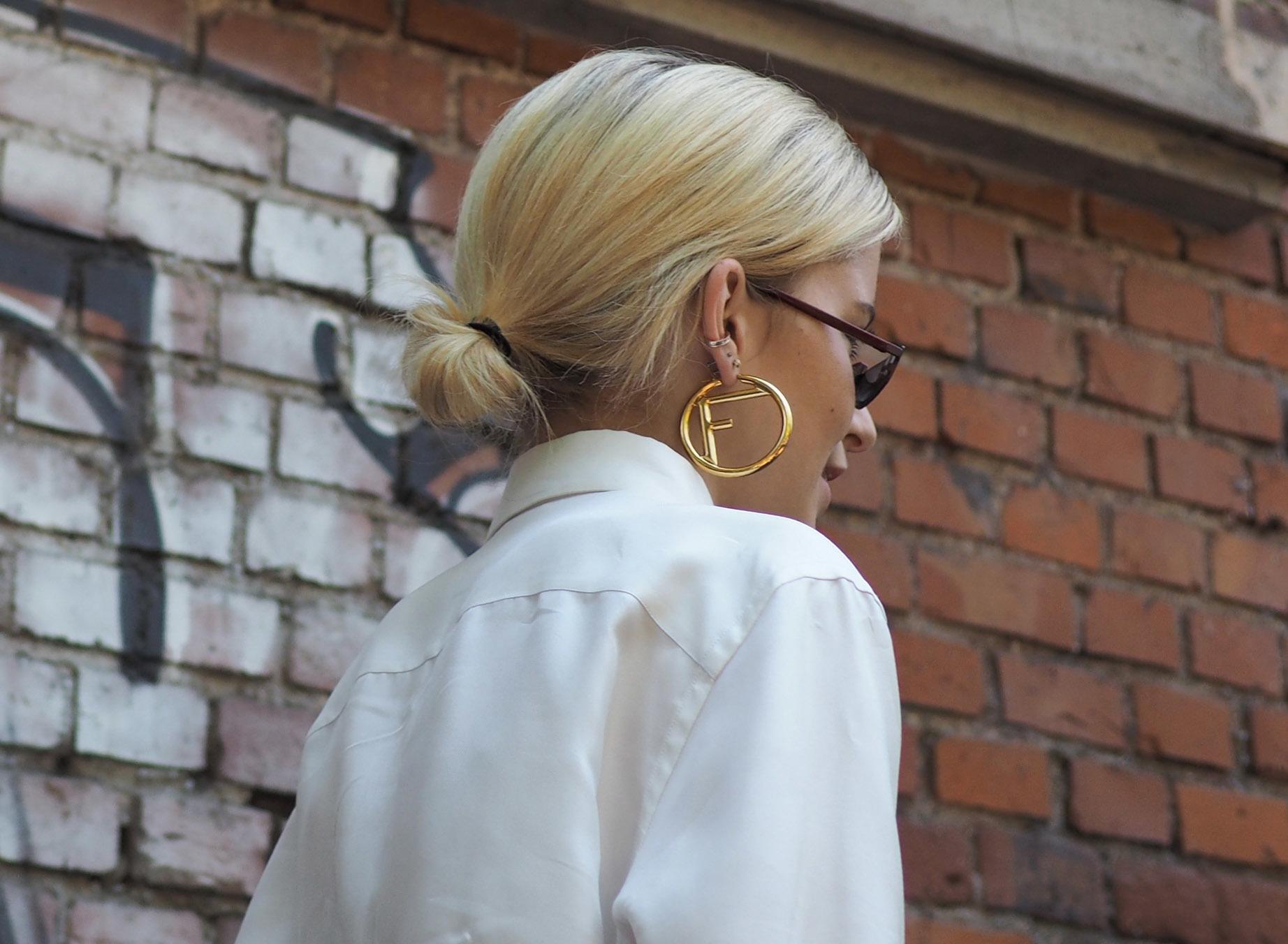 เกล้ามวยต่ำน่ารักๆ (Credit: Rex by Shutterstock)