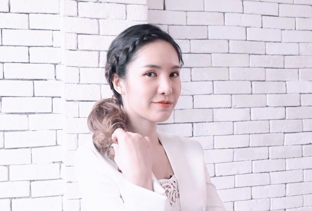 mininuiizz สาธิตวิธีทำผมสำหรับผมหยักศก