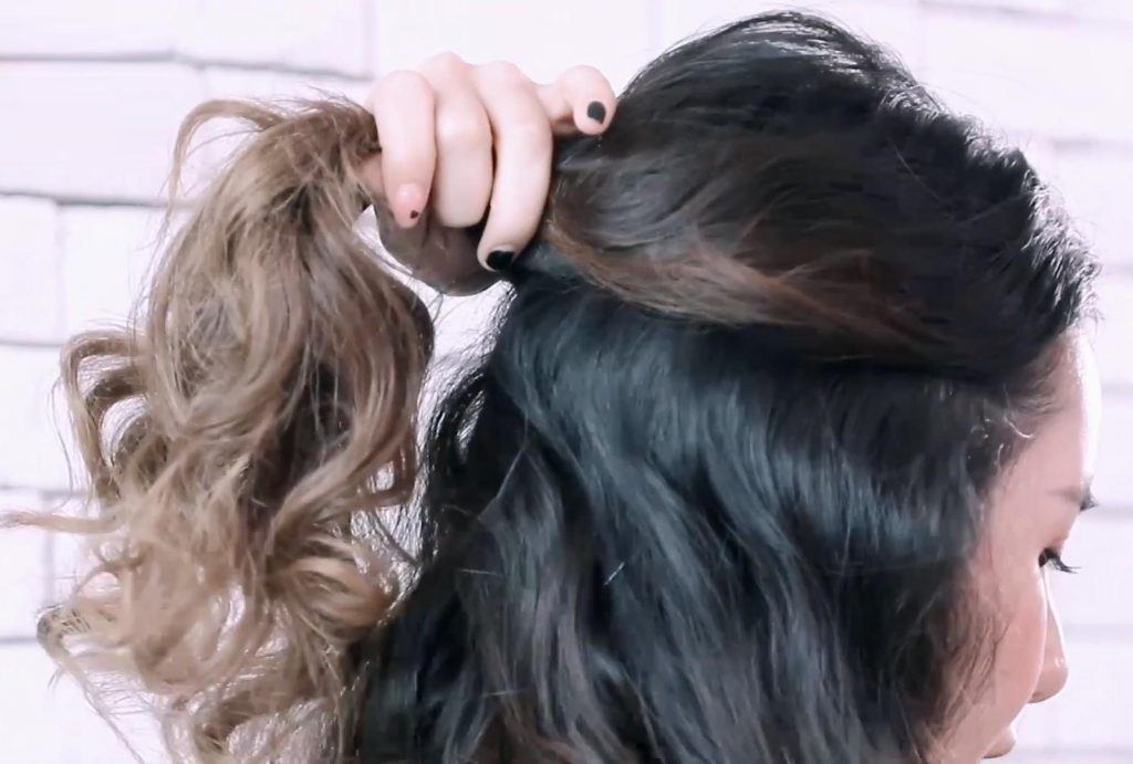 mininuiizz สาธิตวิธีทำผมสำหรับผมหยักศก