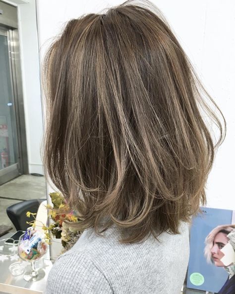 42 ไอเดีย ทำไฮไลท์สีผม สวยและเท่ สำหรับสาวผมสั้น