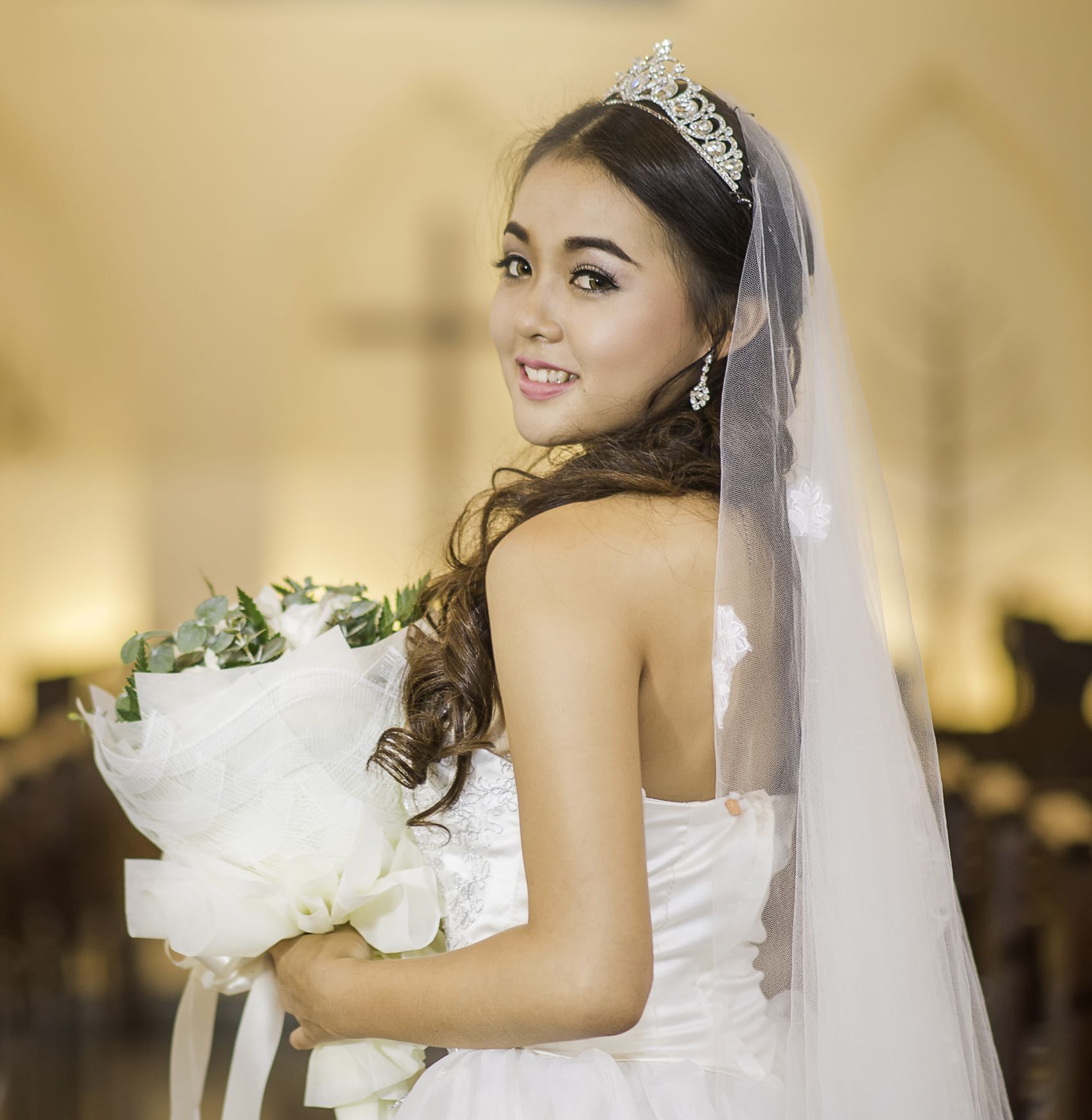 ทรงผมเจ้าสาวแบบปล่อยยาว