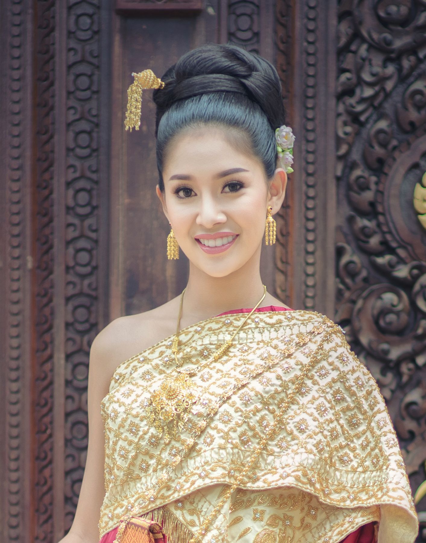 รวมทรงผมเจ้าสาว สำหรับพิธีงานแต่งงานช่วงเช้า สวยสมบูรณ์แบบในวันของคุณ