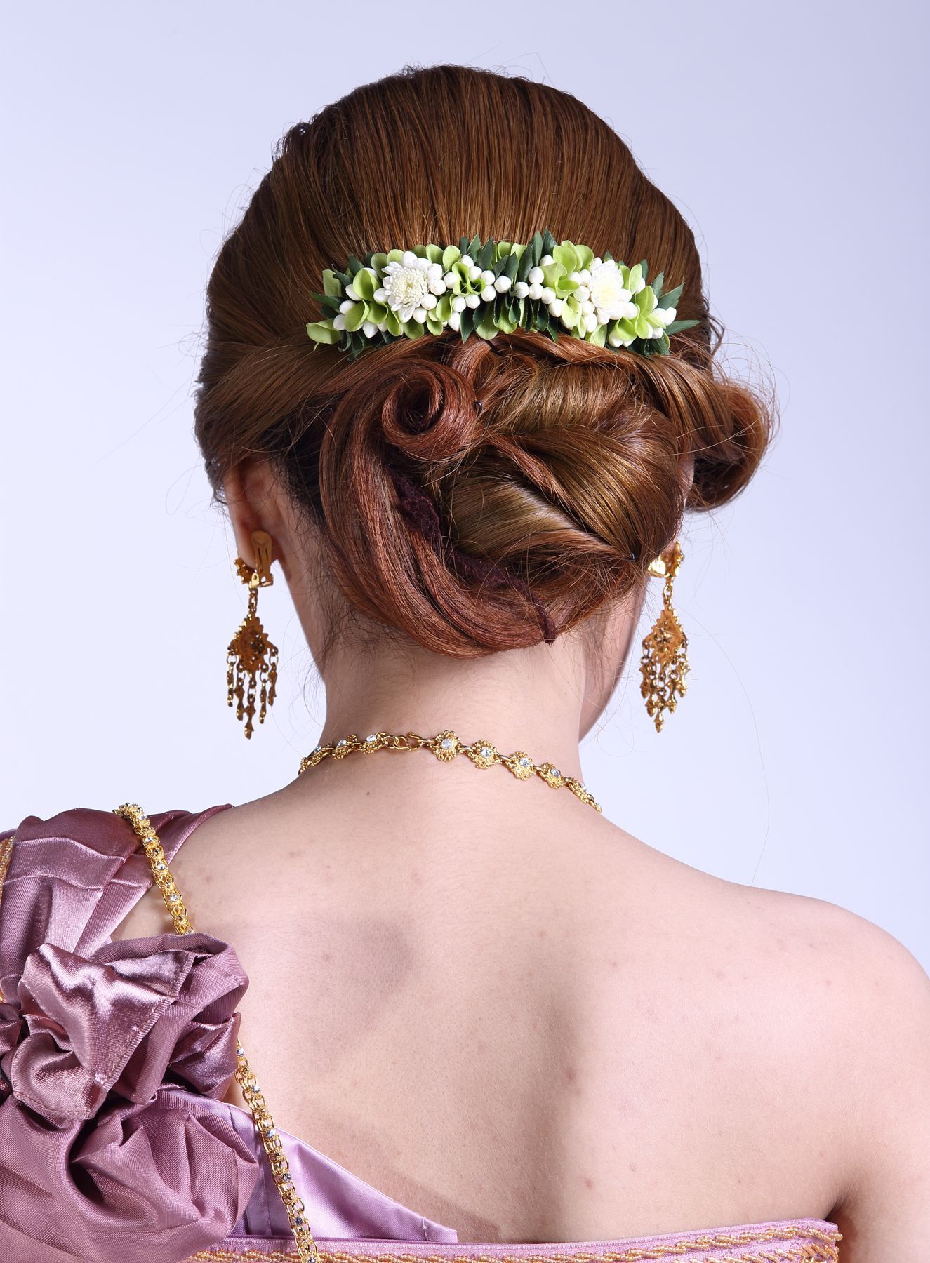 รวมทรงผมเจ้าสาว สำหรับพิธีงานแต่งงานช่วงเช้า สวยสมบูรณ์แบบในวันของคุณ