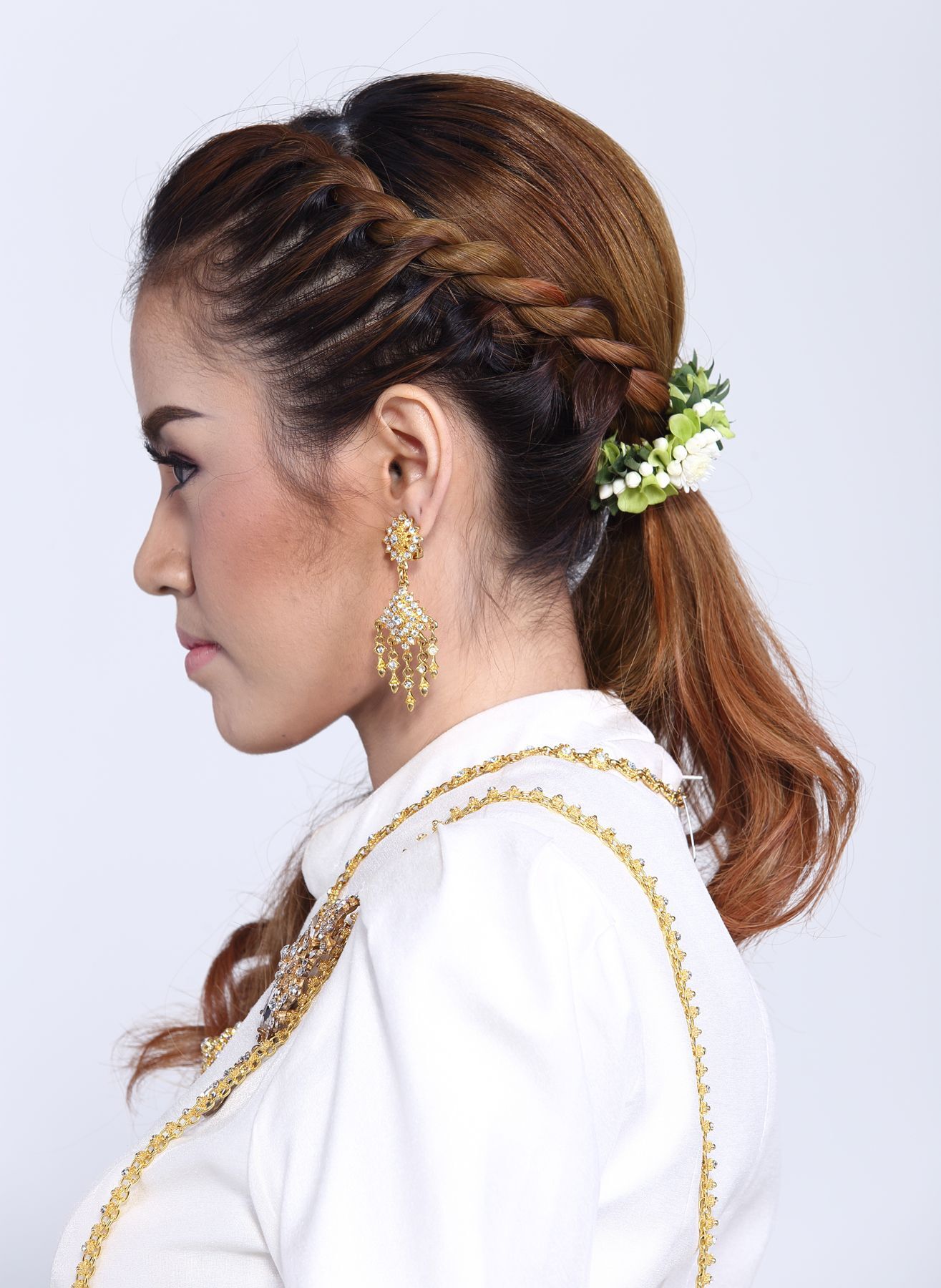 รวมทรงผมเจ้าสาว สำหรับพิธีงานแต่งงานช่วงเช้า สวยสมบูรณ์แบบในวันของคุณ