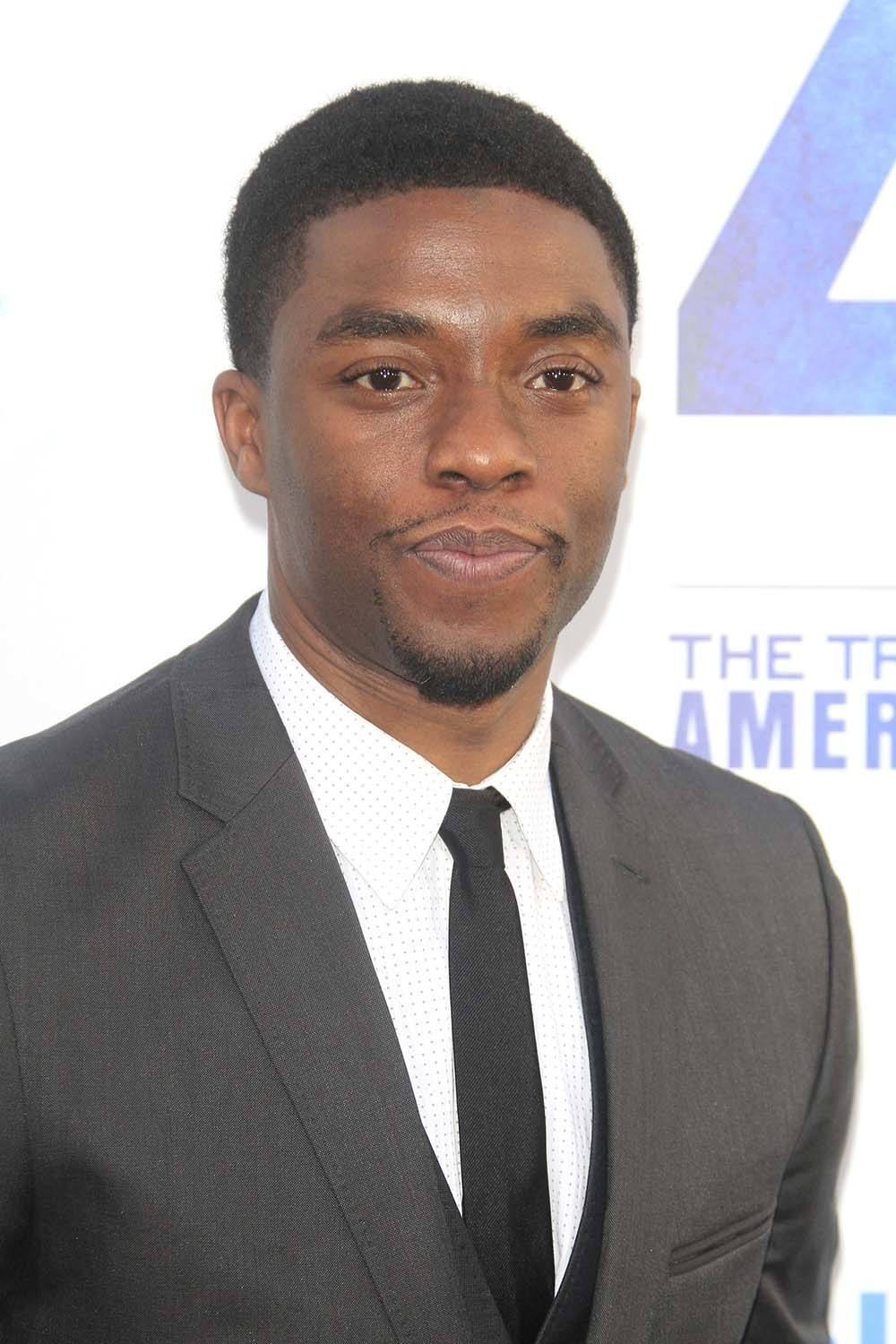 ทรงคลาสสิคแบบ Buzz Cut (Credit: Rex by Shutterstock)