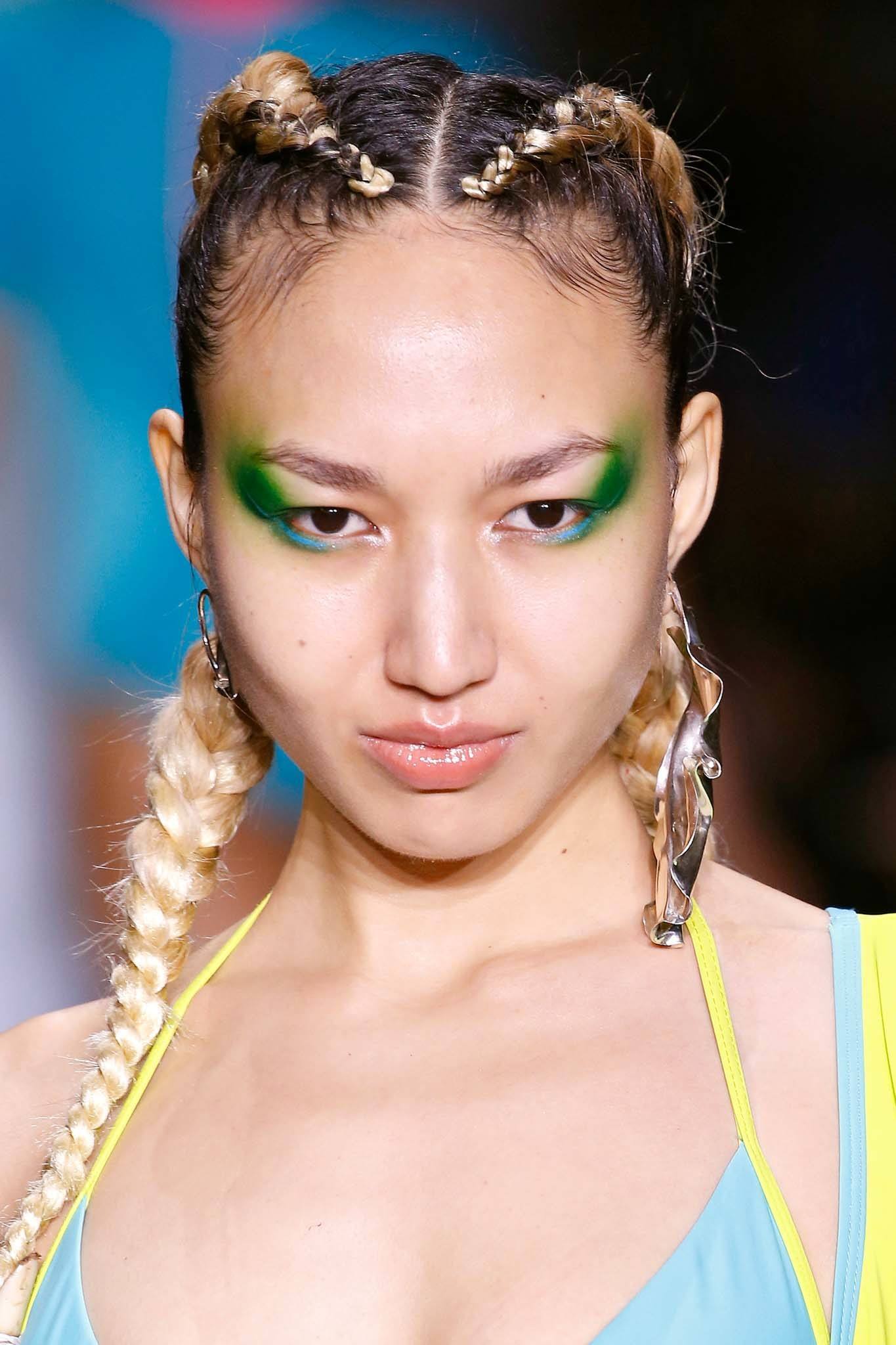 Boxer braids (Credit: indigitalimages.com)