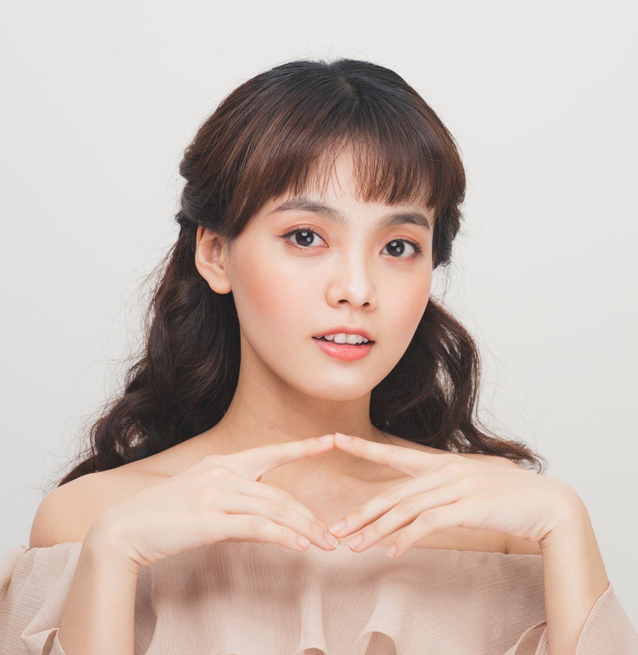 ไอเดียทรงผมไปงานแต่งงาน สวยสง่า สวยหวาน ครบทุกธีม