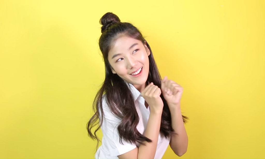 ผู้หญฺิงผมยาว นักเรียน นักศึกษา ทรงผมไปเรียน เรียนมหาลัย