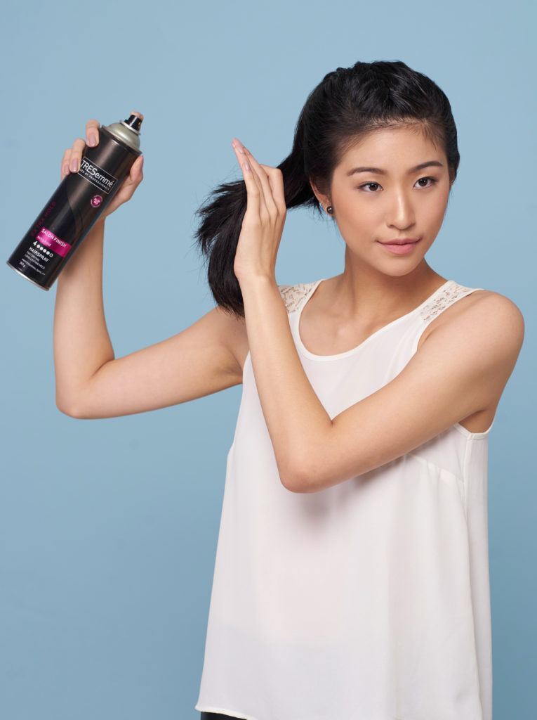 ผมบัน ดังโงะ เปียฝรั่งเศส ผู้หญิงผมยาว ฉีดสเปรย์แต่งผม