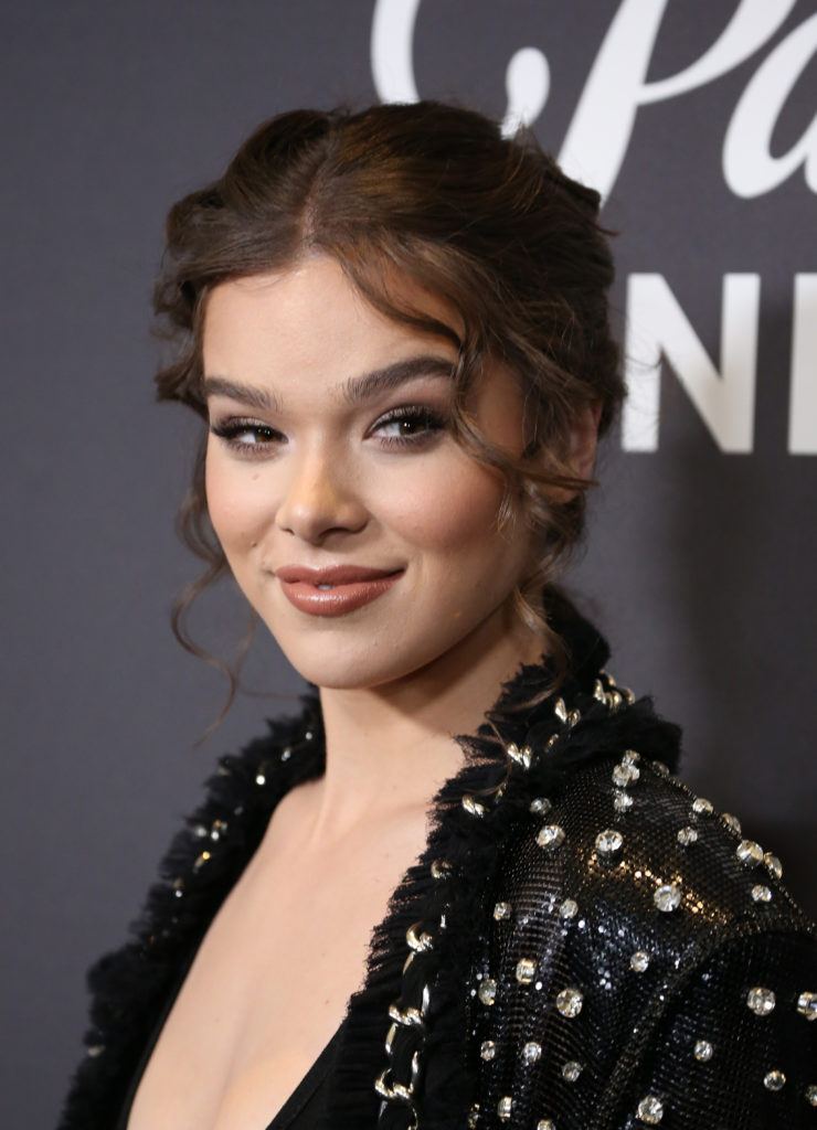 ไอเดีย ทรงผมไปงานพรอม พร้อมให้สาวๆ สวยสะพรั่งในคืน Prom Night