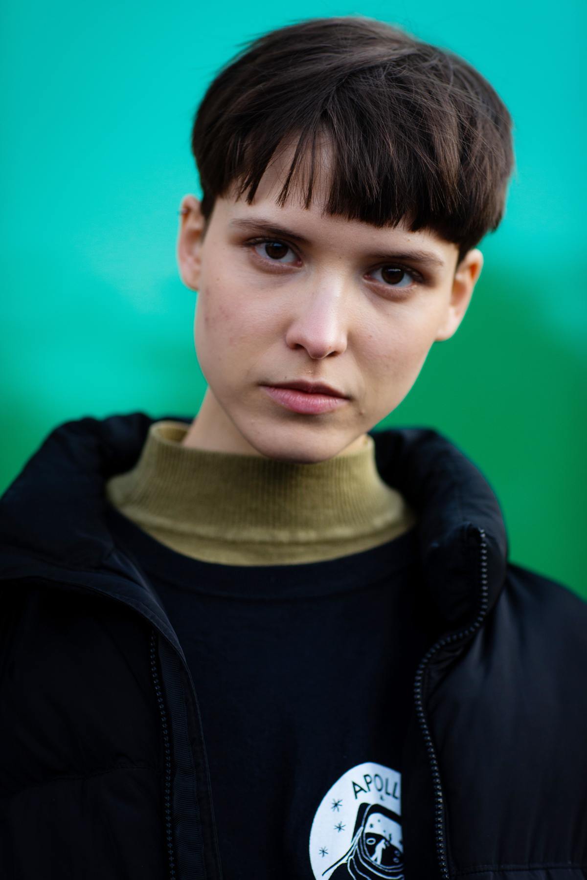 ผมทรงเห็ด หรือ โบล์วคัต (Credit: Rex by Shutterstock)