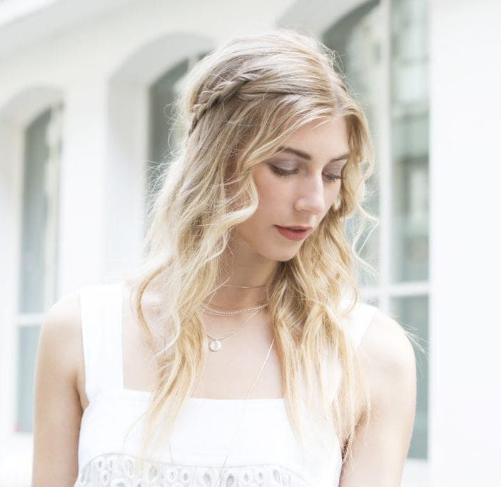 ไอเดีย ทรงผมไปงานพรอม พร้อมให้สาวๆ สวยสะพรั่งในคืน Prom Night