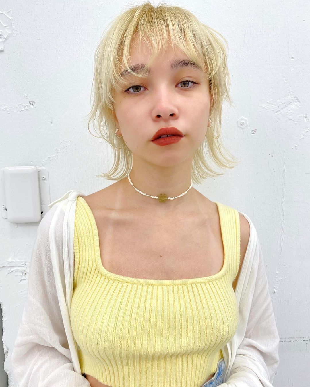 ผมสีเหลืองอ่อน ซอฟต์หวาน (credit: Instagram/@ququ_kimiko)