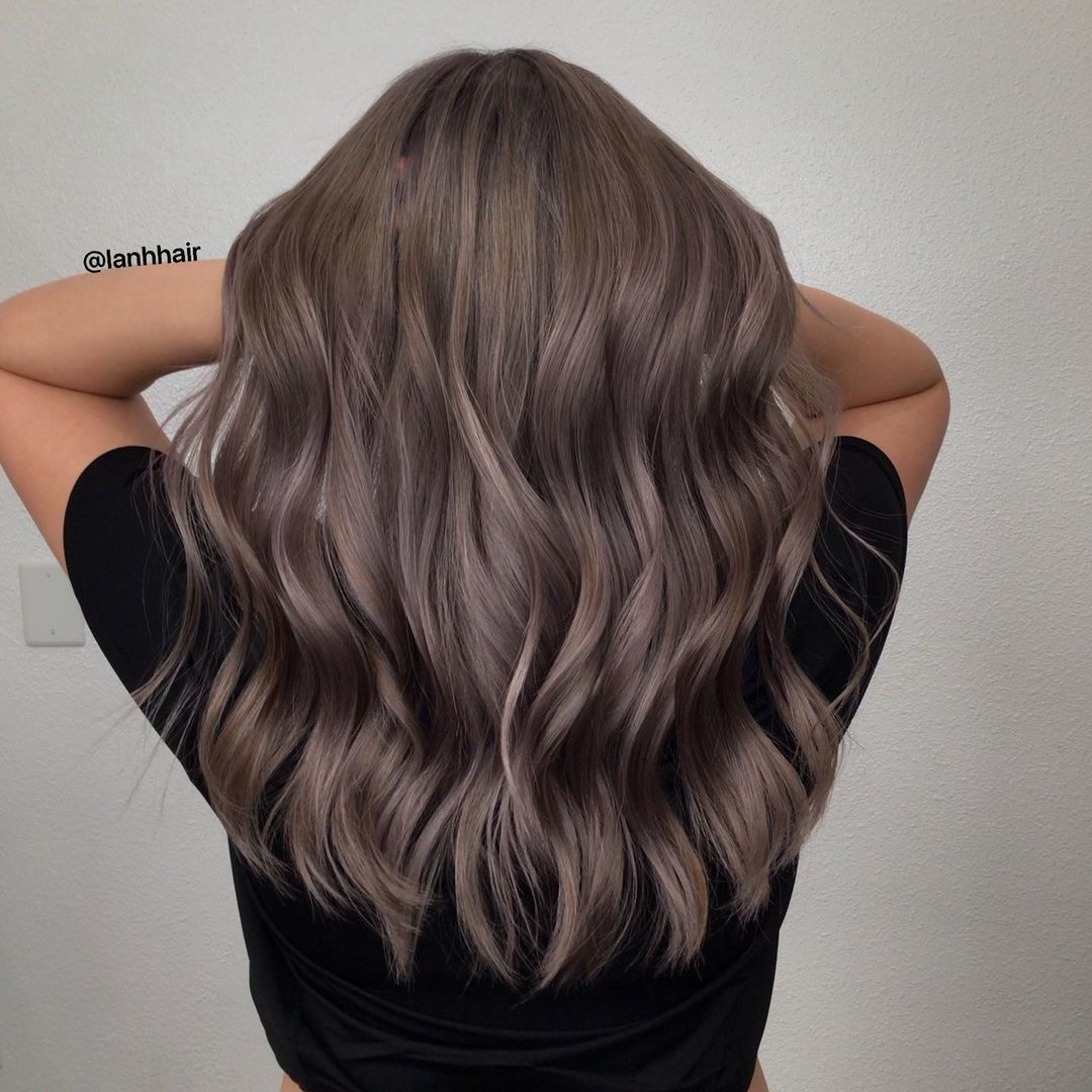 (Credit: Instagram/@lanhhair)