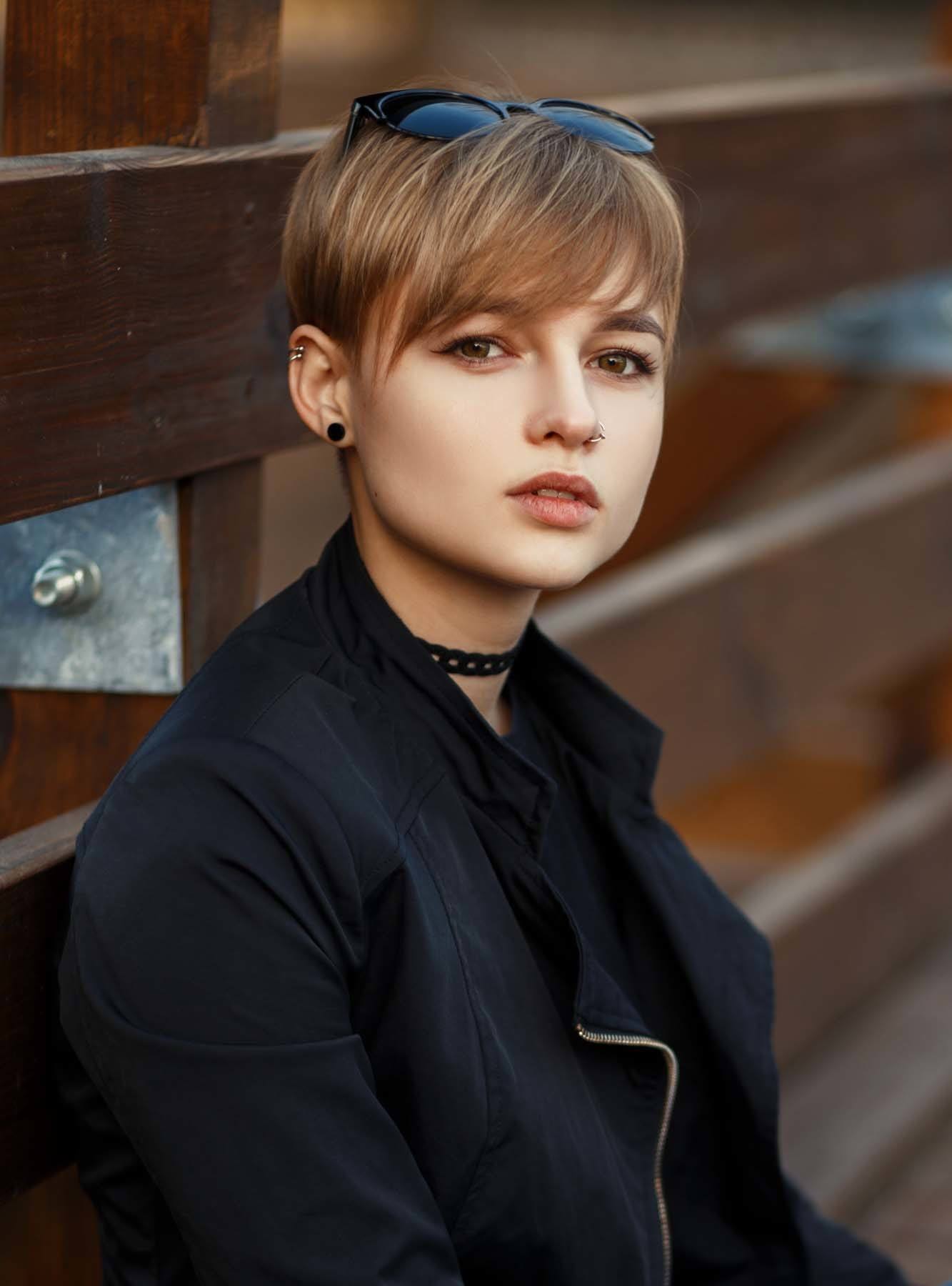 ผมซอยสั้น สไลด์ (Credit: Rex by Shutterstock)