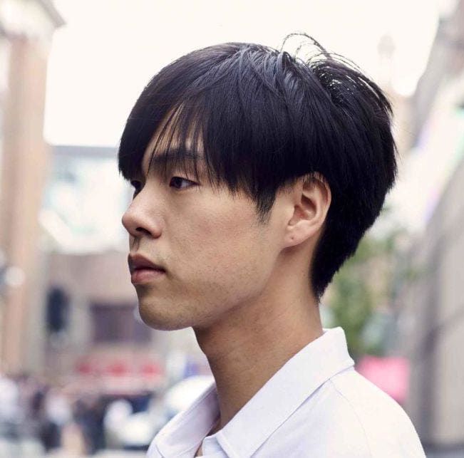 ทรงผมชายยาวปานกลาง