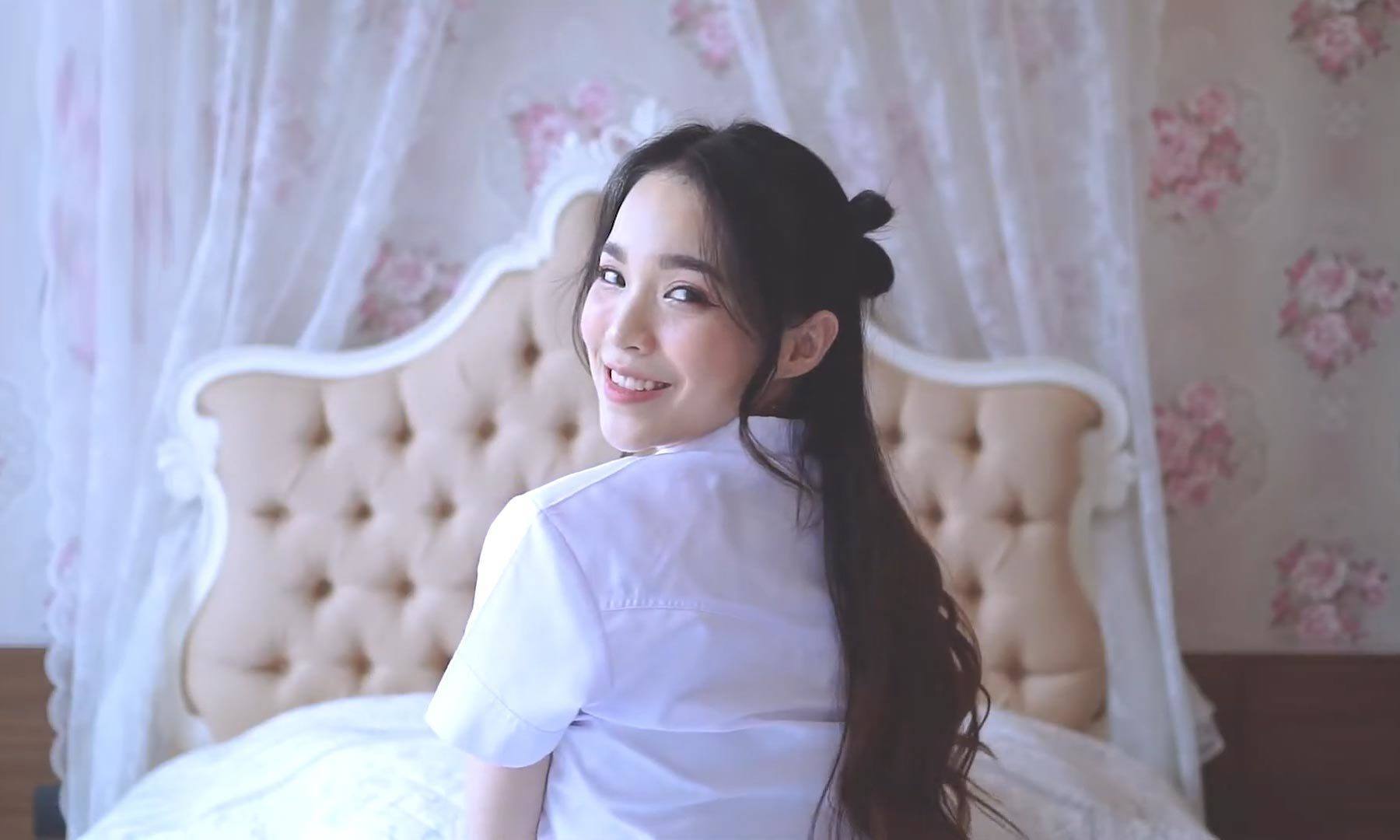 Buablink ผมยาว สอนทำทรงผมรับปริญญา