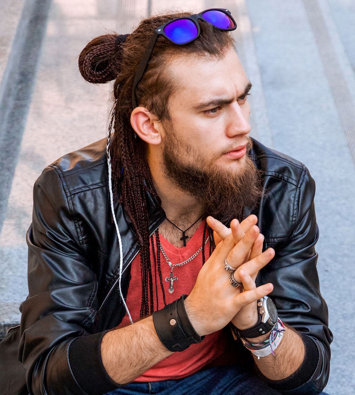 Man Pony Bun (Credit : Shutterstock)