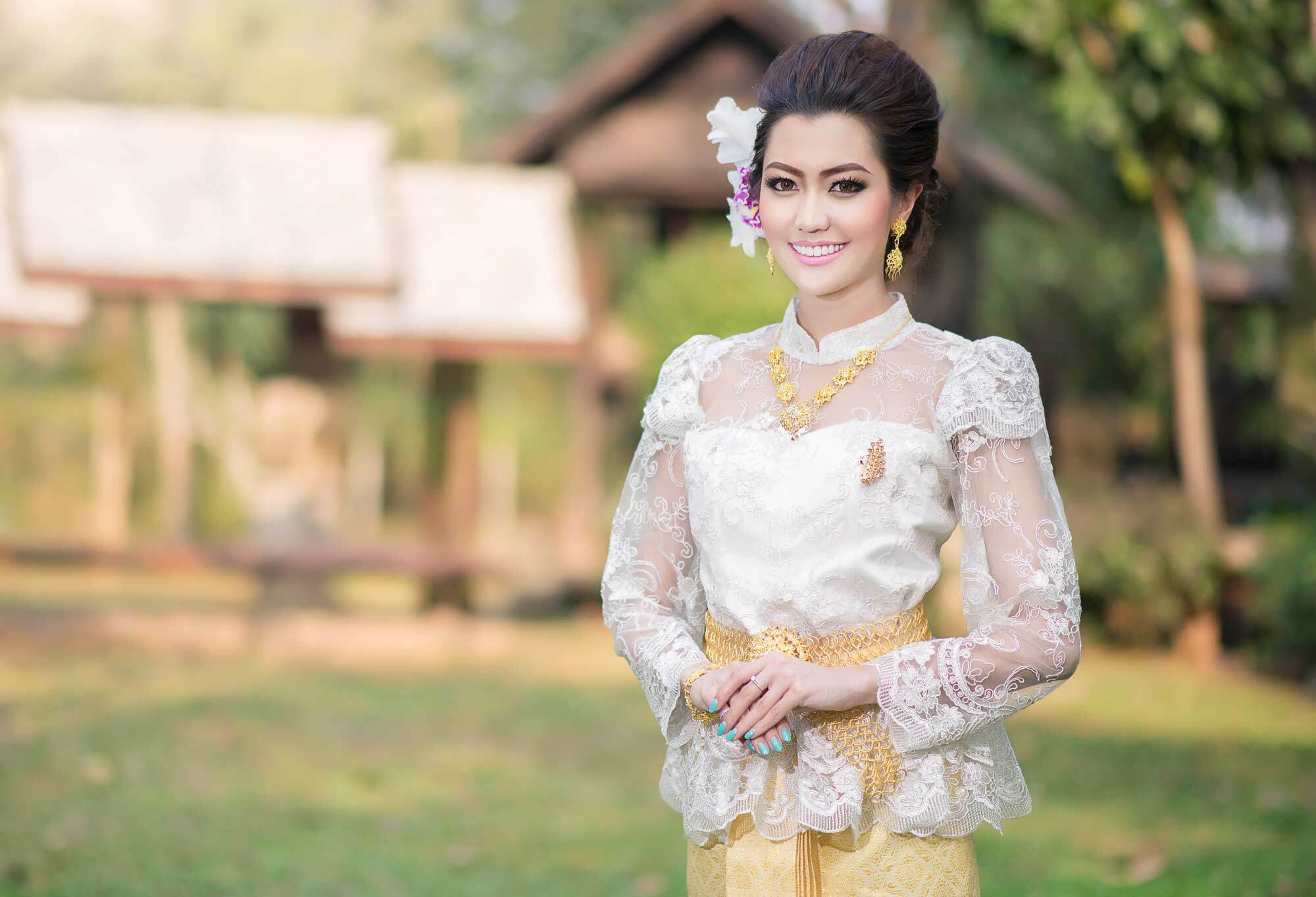 25 ทรงผมชุดไทยประยุกต์ เผยความงดงามสุดคลาสสิกแบบร่วมสมัย