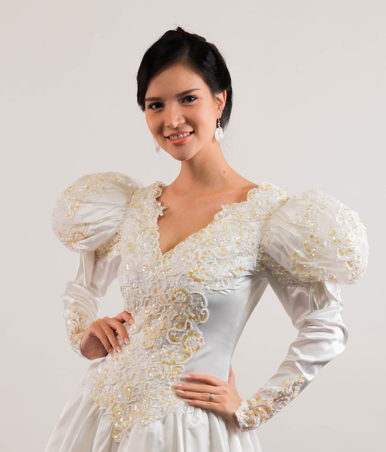 ทรงผมชุดไทยประยุกต์