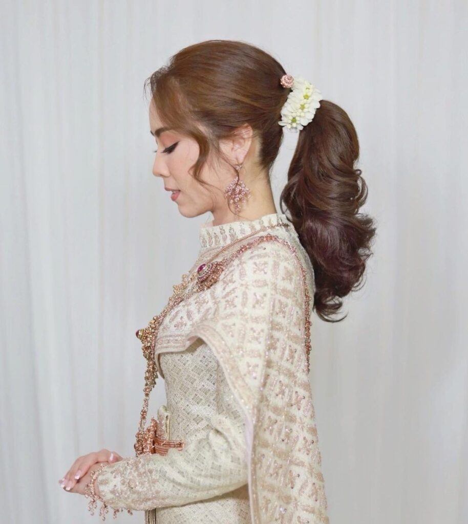 ทรงผมเจ้าสาวชุดไทย